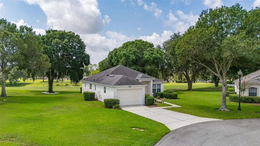 3604 Kingswood Court, Clermont, FL 34711 - #2