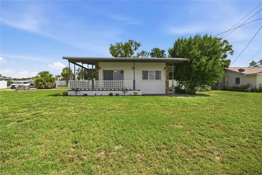 6704 Winterset Gardens Road, Winter Haven, FL 33884 - #3