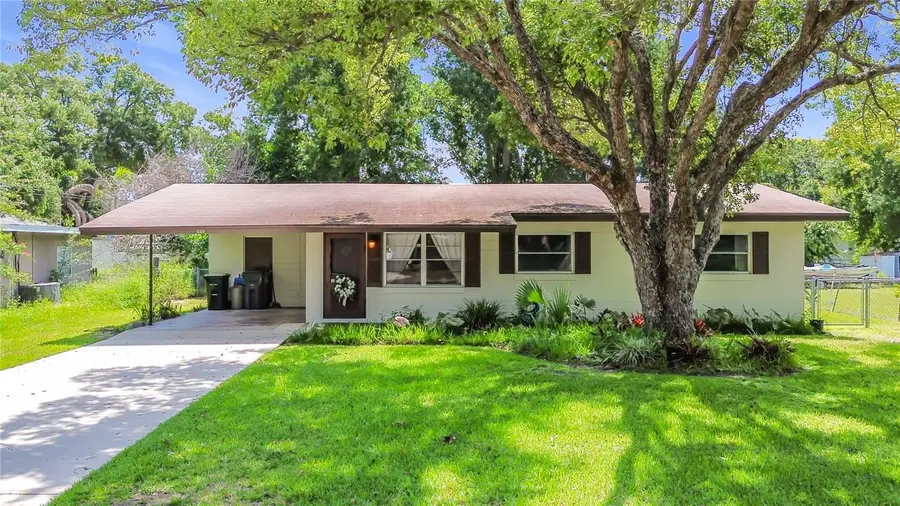 220 Pinehurst Dr, Auburndale, FL 33823 - #2