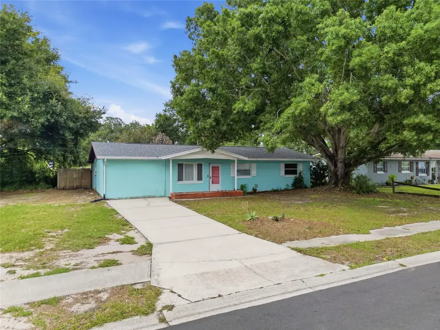 120 E Hoffman St, Lake Alfred, FL 33850 - #2