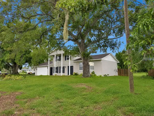 118 2nd Street Nw, RUSKIN, FL 33570