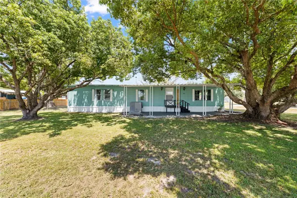 5601 Lake Lizzie Drive, ST CLOUD, FL 34771