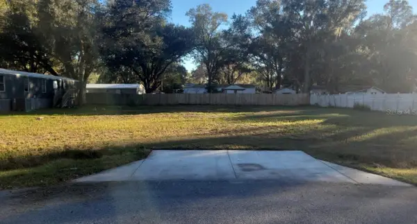 325 Donald Lane, WINTER HAVEN, FL 33880