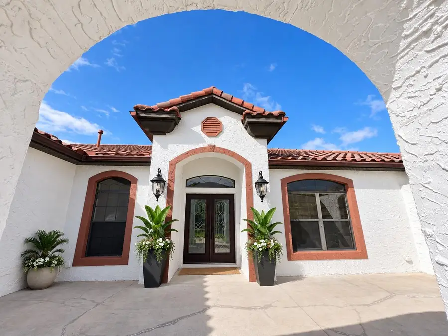 2416 Regent Way, Kissimmee, FL 34758 - #2
