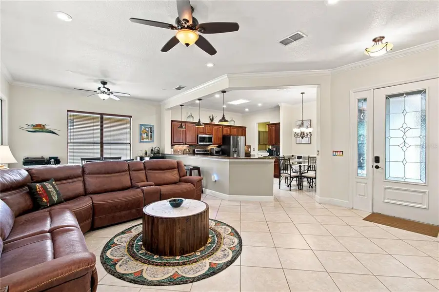 776 Barcelona Dr, Poinciana, FL 34759 - #3