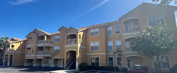 8842 Villa View Circle #301, ORLANDO, FL 32821