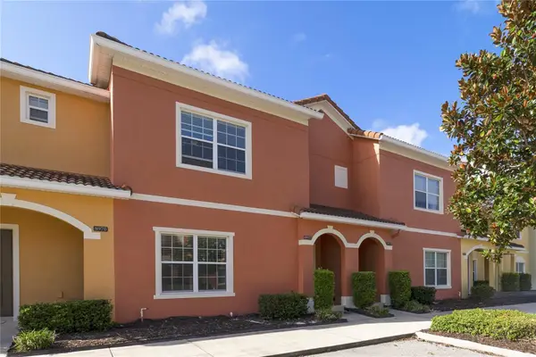8972 Cat Palm Road, KISSIMMEE, FL 34747