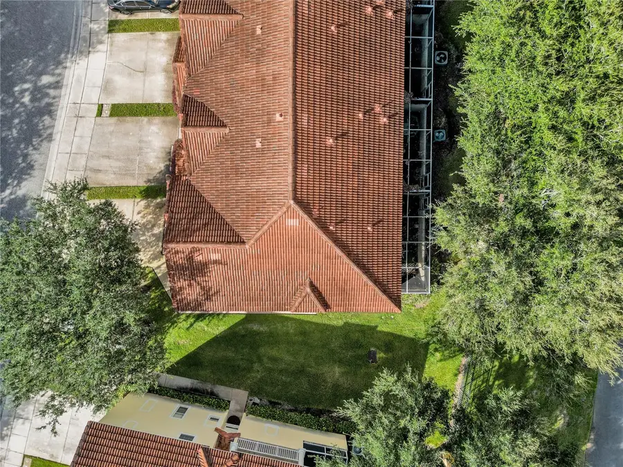 1266 S Beach Circle, Kissimmee, FL 34746 - #2