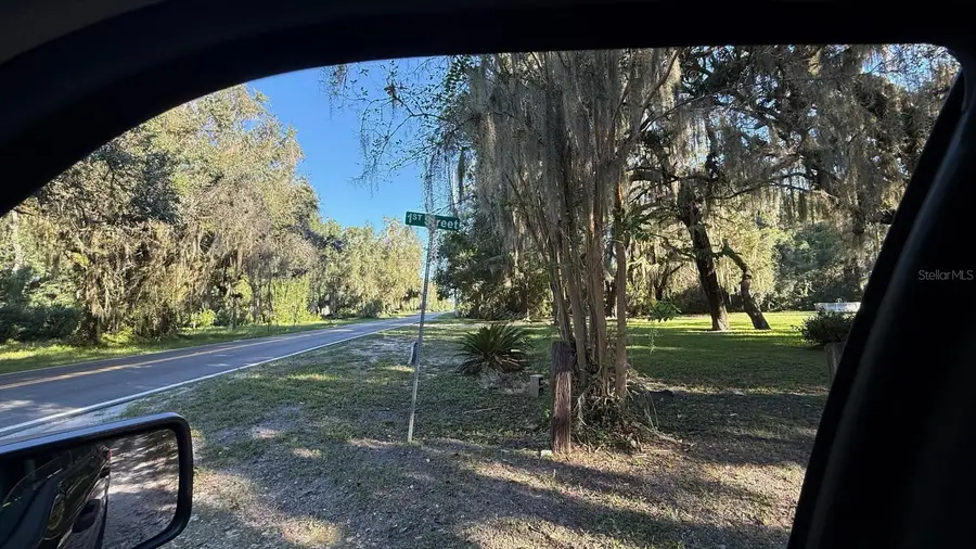 107 1st Street, Crescent City, FL 32112 - #2
