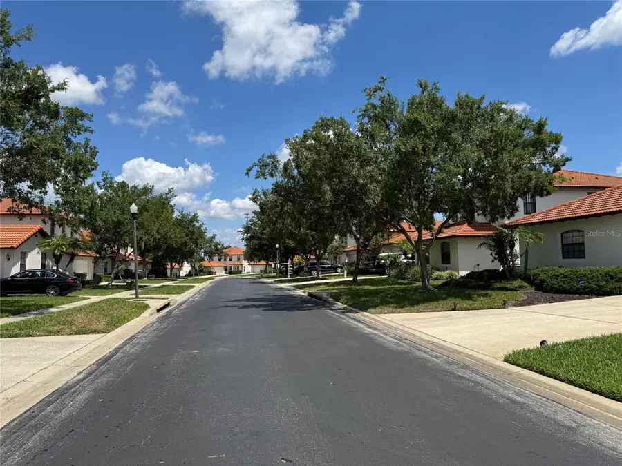 513 Summer Place Loop, Clermont, FL 34714 - #2