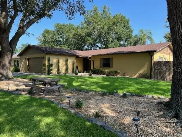 4601 Huntsman Court, TAMPA, FL 33624