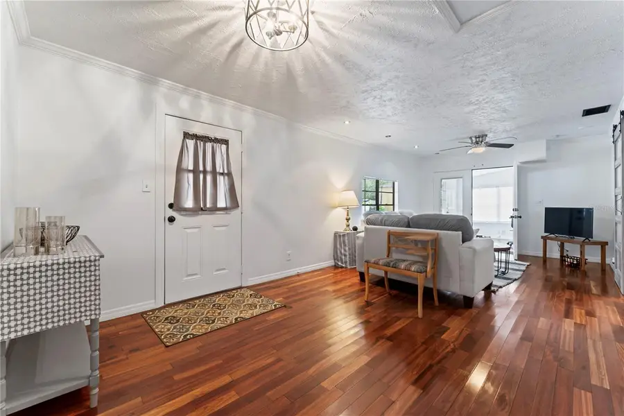 6305 S Macdill Avenue, Tampa, FL 33611 - #3