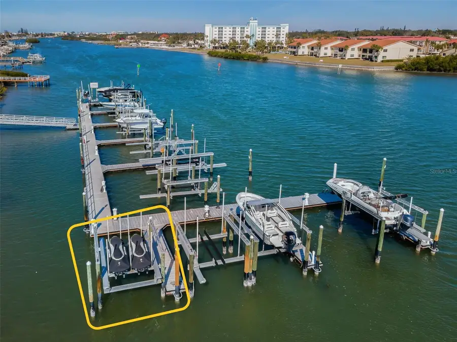 19915 Gulf Blvd #605, Indian Shores, FL 33785 - Image #3