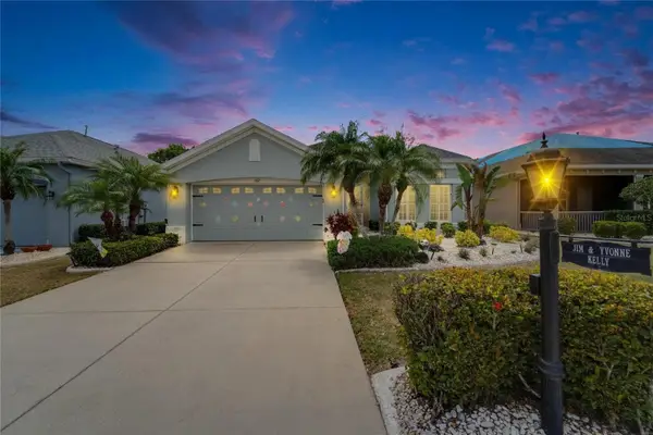 1102 Emerald Dunes Drive, SUN CITY CENTER, FL 33573