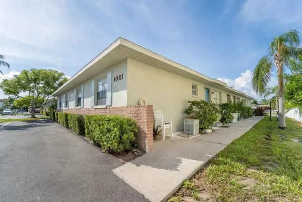 1021 Apollo Beach Boulevard #6, APOLLO BEACH, FL 33572
