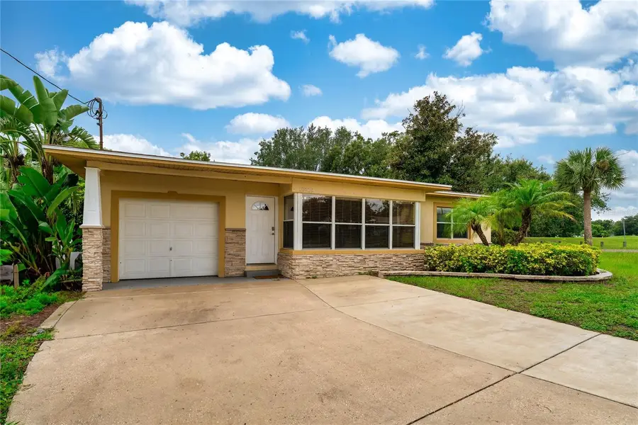 10908 W Elbow Drive, Tampa, FL 33612 - Image #2