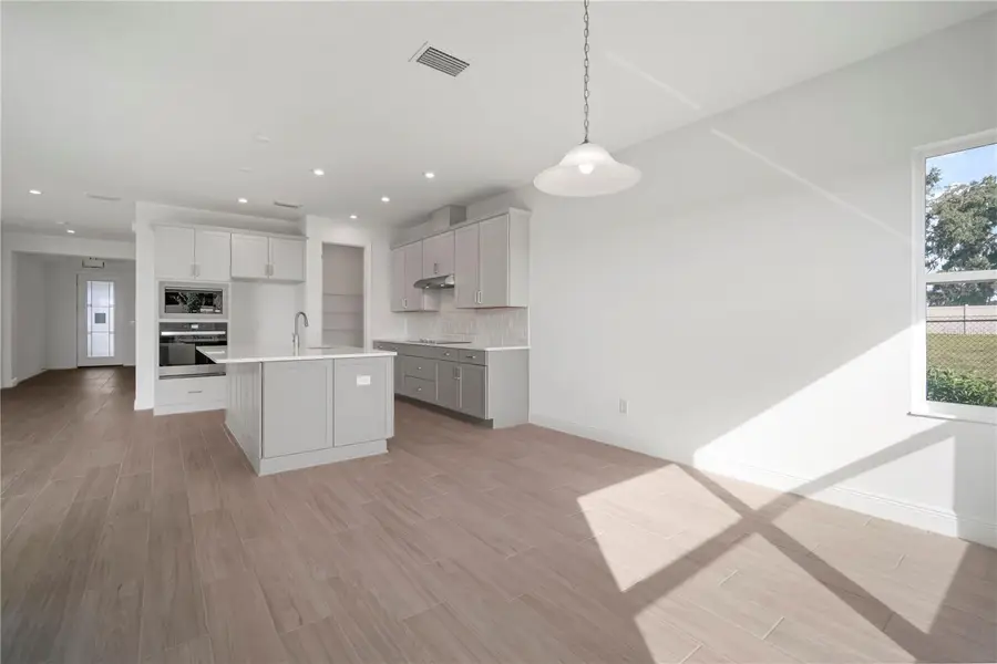 2953 Stewart Creek Circle, Plant City, FL 33565 - Image #2