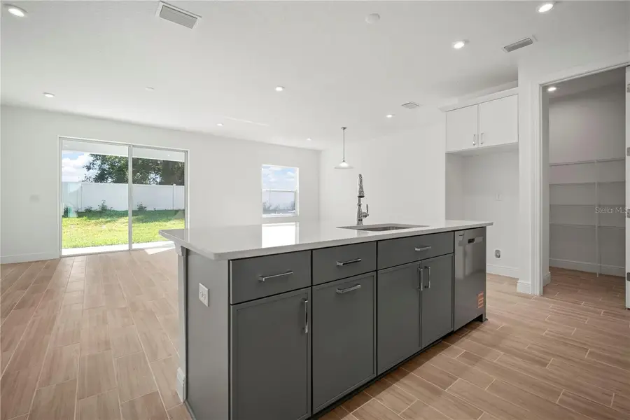 2949 Stewart Creek Circle, Plant City, FL 33565 - Image #2