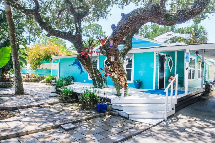 4380 Benview Avenue, Weeki Wachee, FL 34607 - Image #3