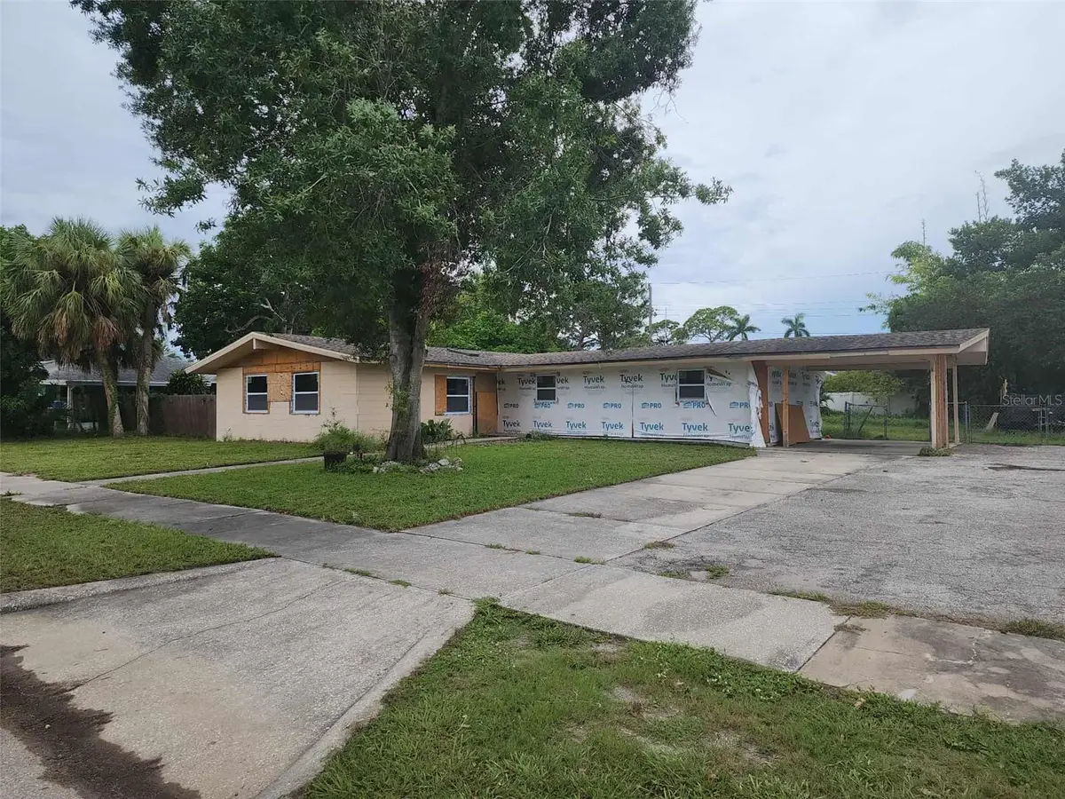 606 49th Street W, Bradenton, FL 34209 - Image #1