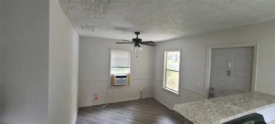 5035 6th Street, Zephyrhills, FL 33542 - Image #2