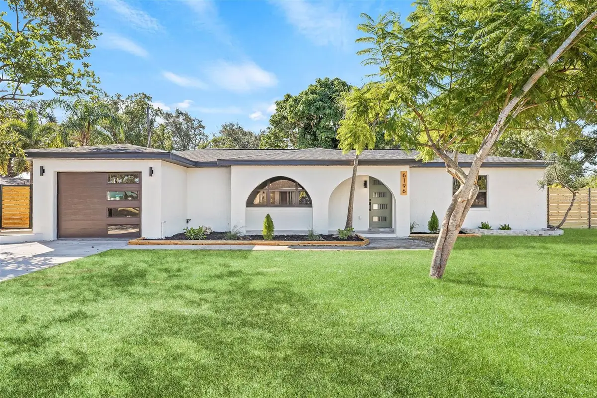 6196 44th Avenue N, Kenneth City, FL 33709 - Image #1