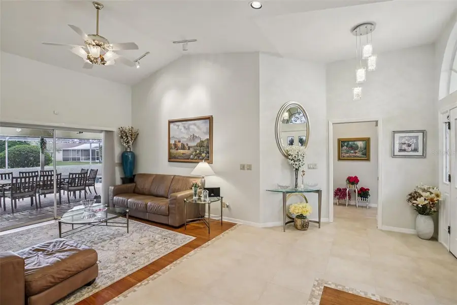 3158 Shoreline Drive, Clearwater, FL 33760 - Image #3