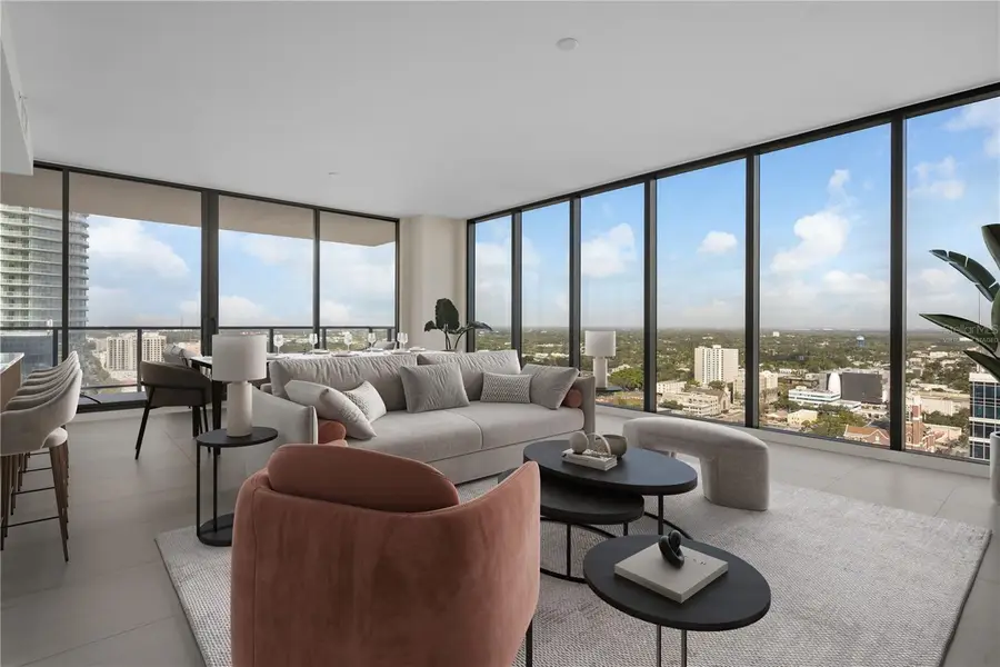 275 1st Avenue S #2401, Saint Petersburg, FL 33701 - Image #2