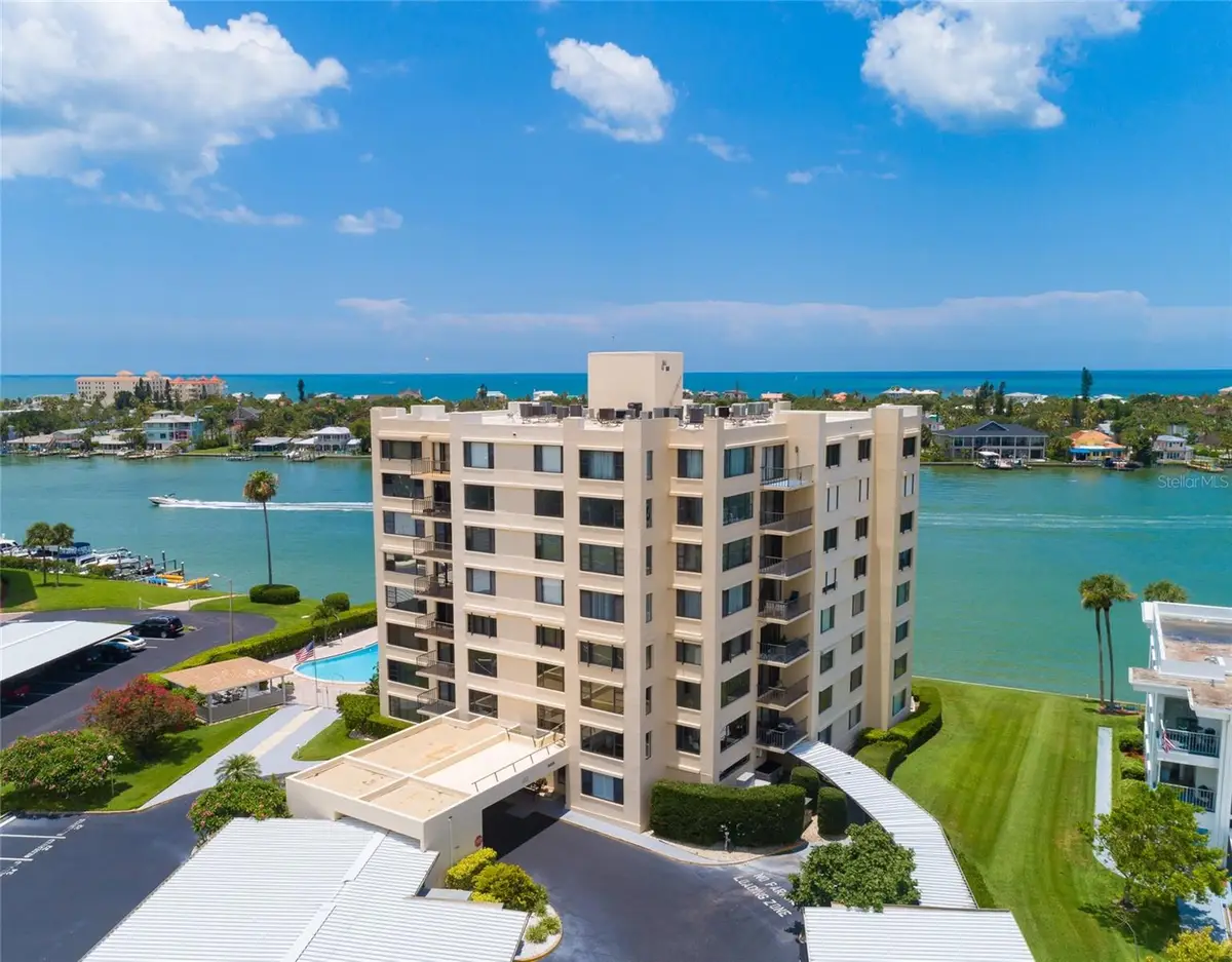 750 Island Way #401, Clearwater Beach, FL 33767 - Image #1