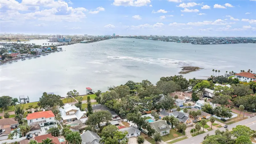 311 Sunset Drive N, Saint Petersburg, FL 33710 - Image #2