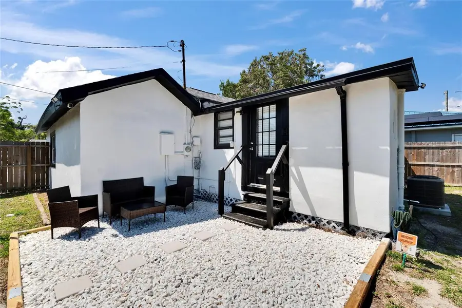 1138 Howard Street, Clearwater, FL 33756 - Image #3