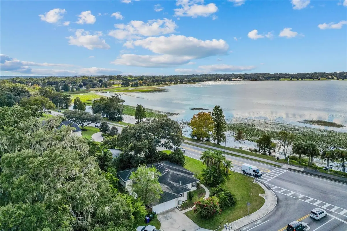 225 Lake Hollingsworth Drive, Lakeland, FL 33803 - Image #1