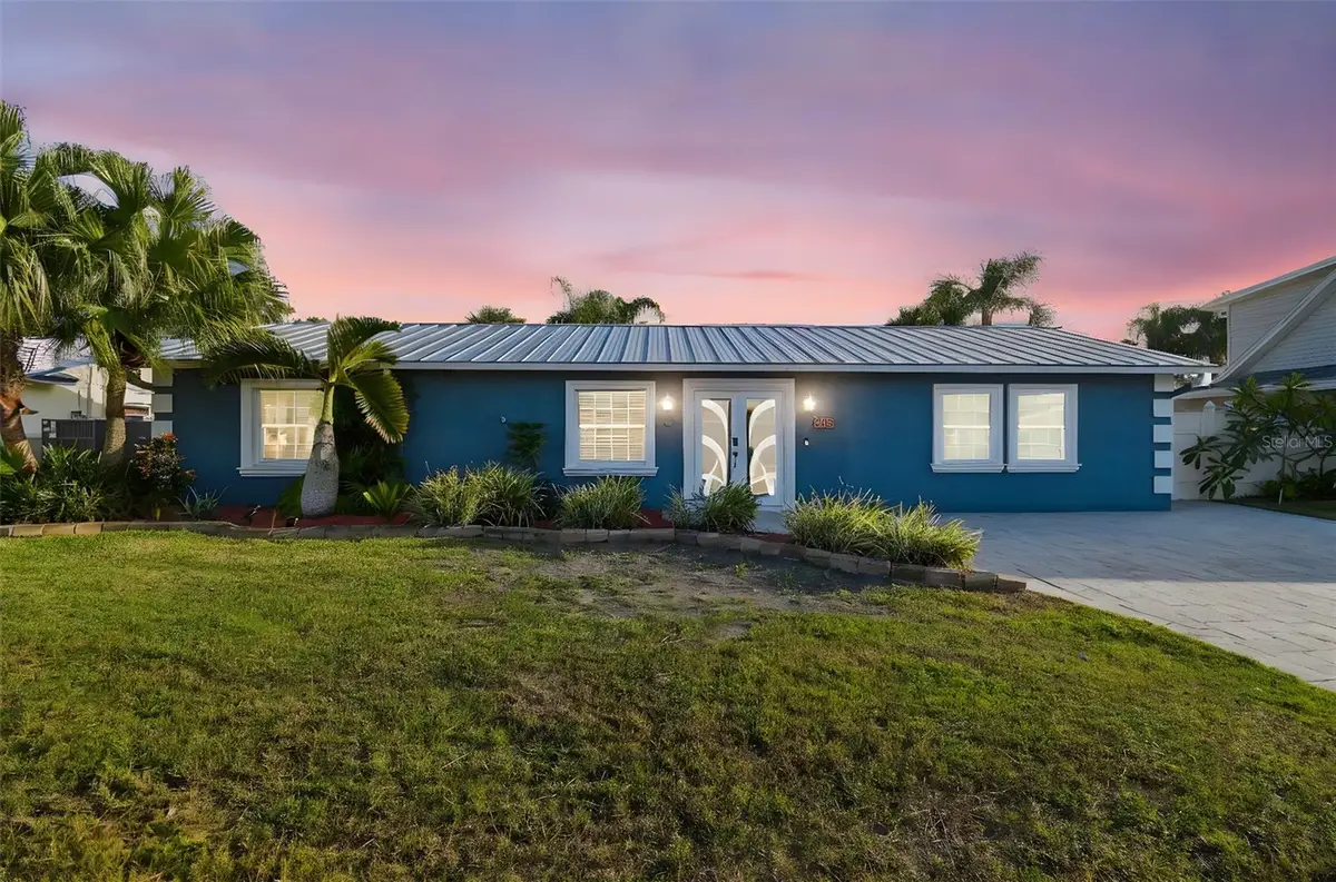 8708 Thornwood Lane, Tampa, FL 33615 - Image #1