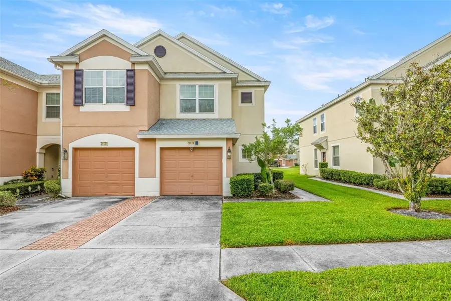 26628 Castleview Way, Wesley Chapel, FL 33544 - Image #2