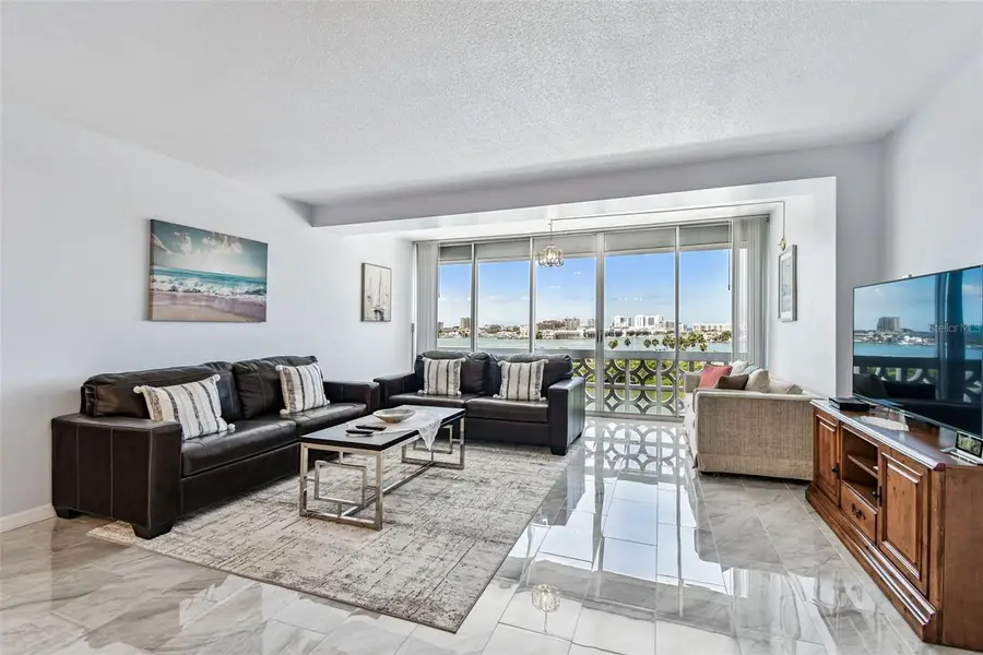 31 Island Way #609, Clearwater Beach, FL 33767 - Image #3