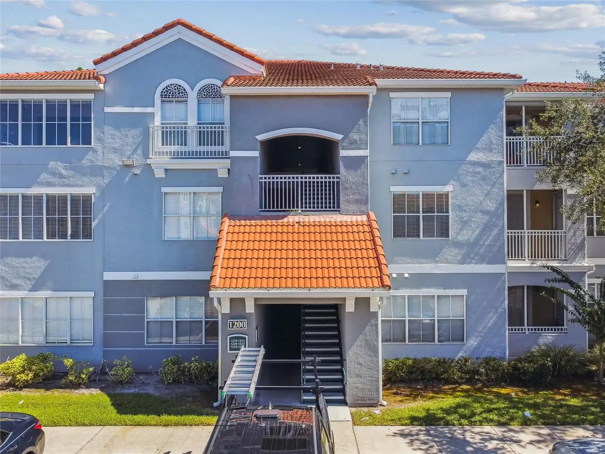 18001 Richmond Place Drive #1223, Tampa, FL 33647 - Image #1