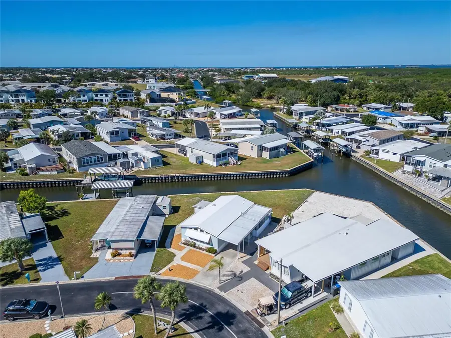 126 W Saint Johns Way, Apollo Beach, FL 33572 - Image #3