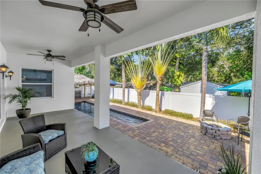 1235 50th Avenue N, Saint Petersburg, FL 33703 - Image #3