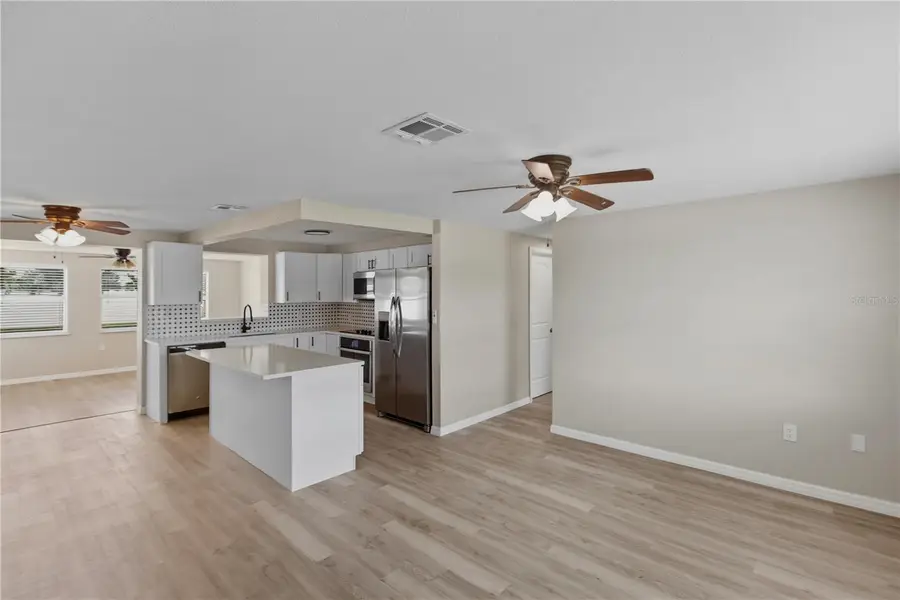 185 Salem Avenue Nw, Port Charlotte, FL 33952 - Image #3