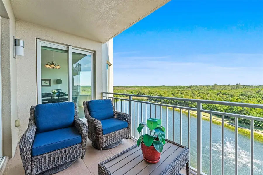 10851 Mangrove Cay Lane Ne #612, Saint Petersburg, FL 33716 - Image #2