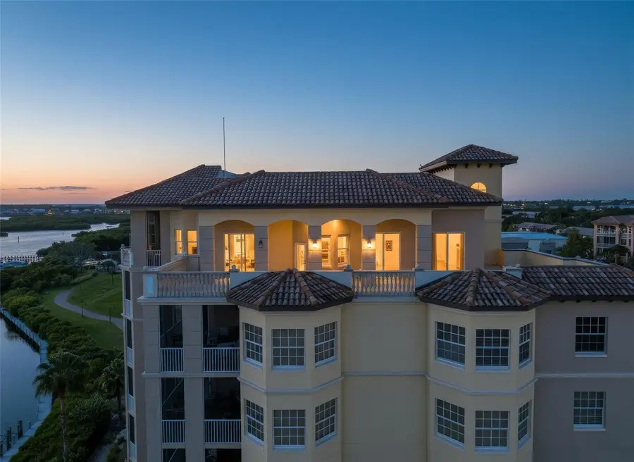 5531 Cannes Circle #801, Sarasota, FL 34231 - Image #3