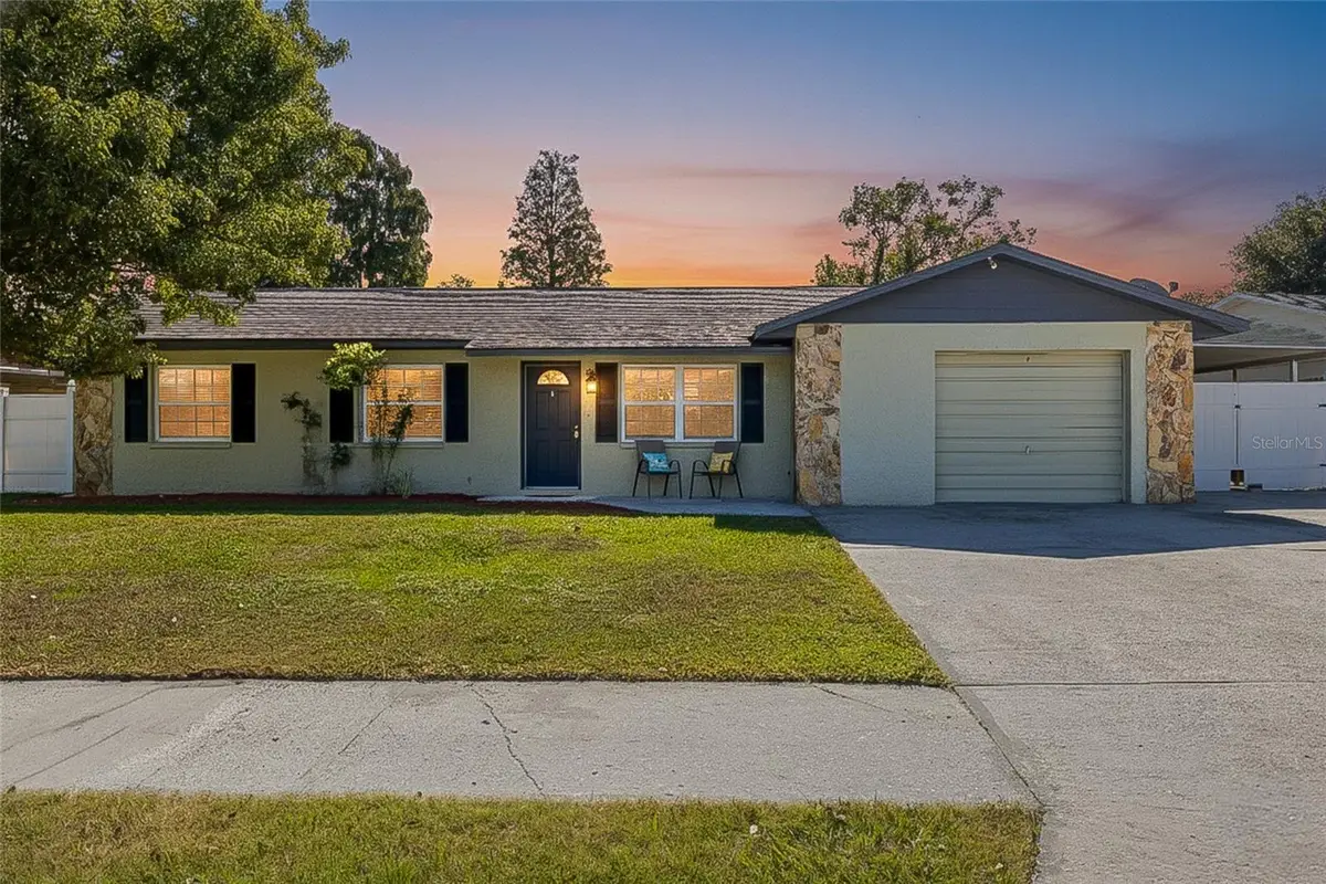 5003 Presidential Street, Seffner, FL 33584 - Image #1