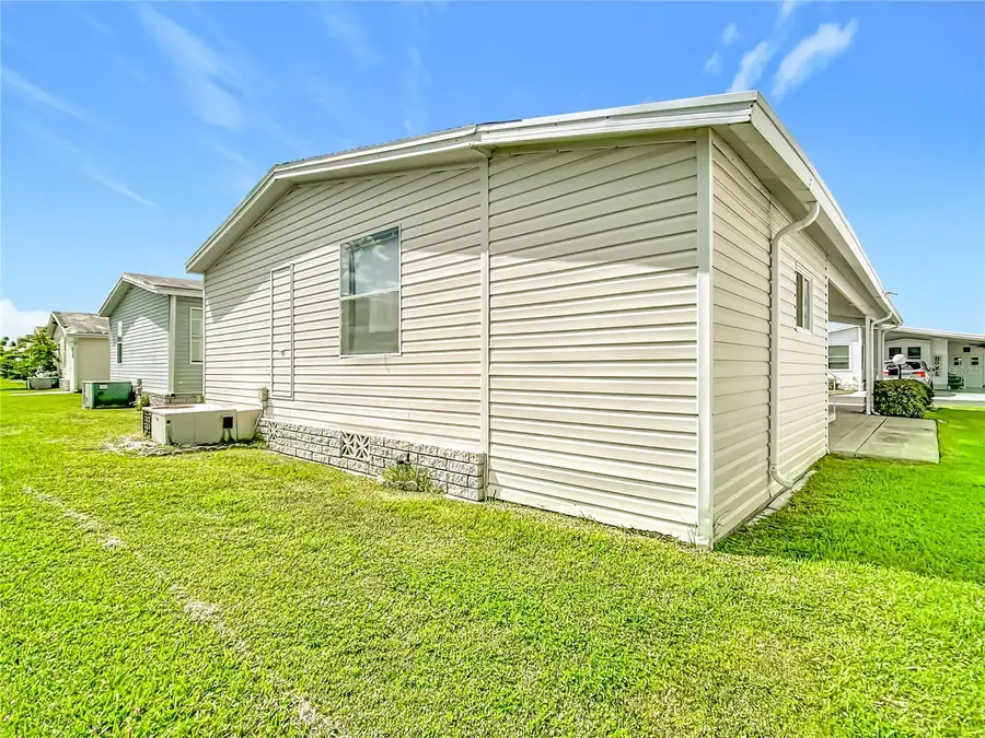 366 Gracie Avenue N, Frostproof, FL 33843 - Image #2