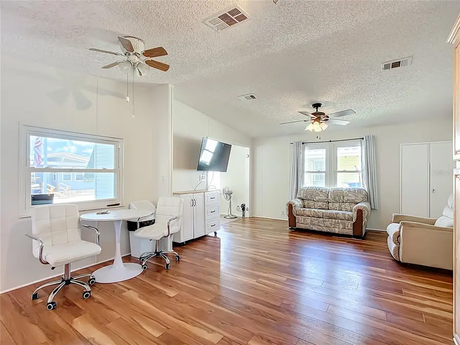 270 Big Pine Avenue N, Frostproof, FL 33843 - Image #3