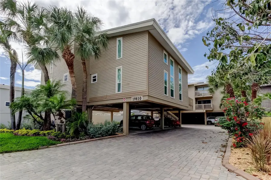 19810 Gulf Boulevard #3, Indian Shores, FL 33785 - Image #2
