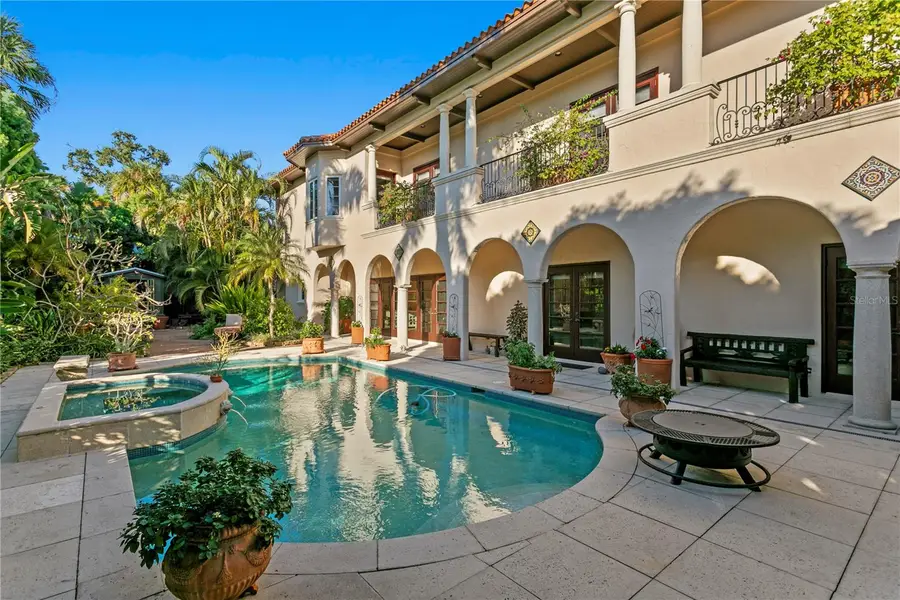 4803 W Woodmere Road, Tampa, FL 33609 - Image #2