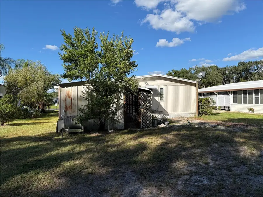 38620 Monet Drive, Zephyrhills, FL 33540 - Image #2