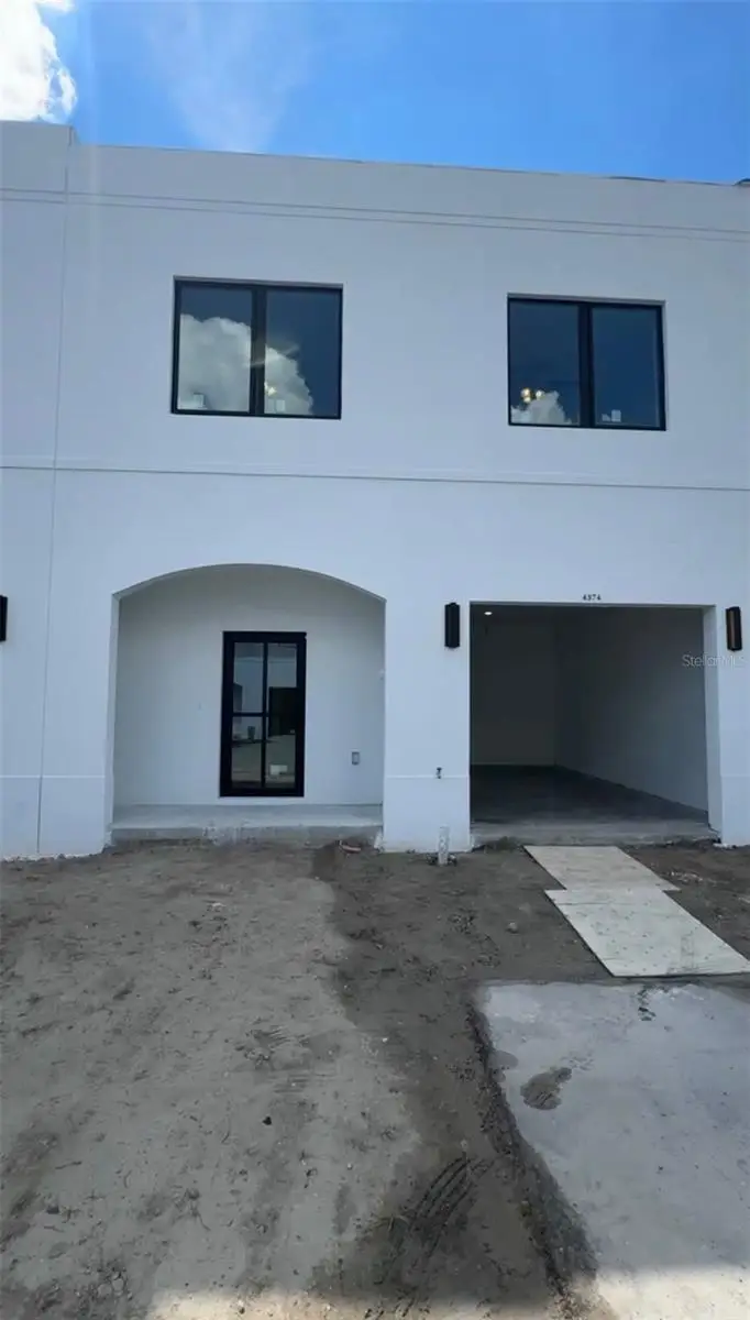 4372 Cambio Gardens Court, Tampa, FL 33610 - Image #2