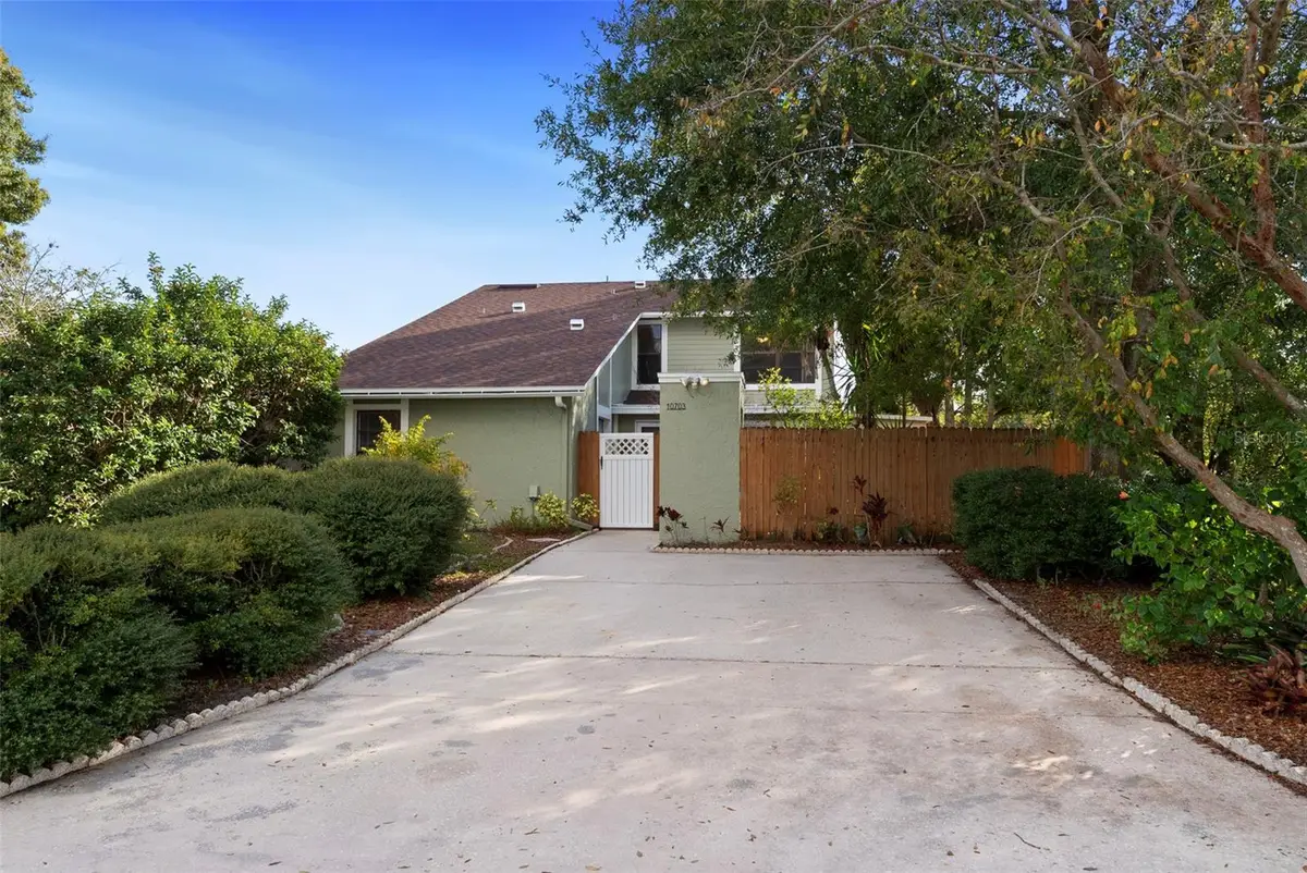 10703 Meadowglen Lane, Tampa, FL 33624 - Image #1