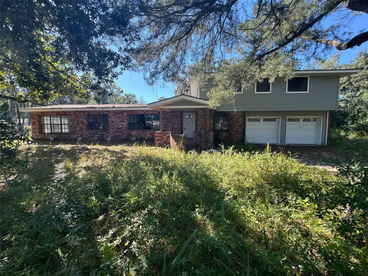 1106 NE 8th Avenue, Crystal River, FL 34428 - Image #1